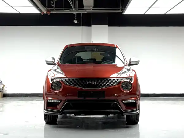 Infiniti ESQ 2018