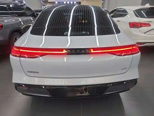 Geely Galaxy E8 2025