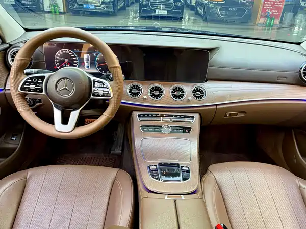 Mercedes-Benz E-Class 2020