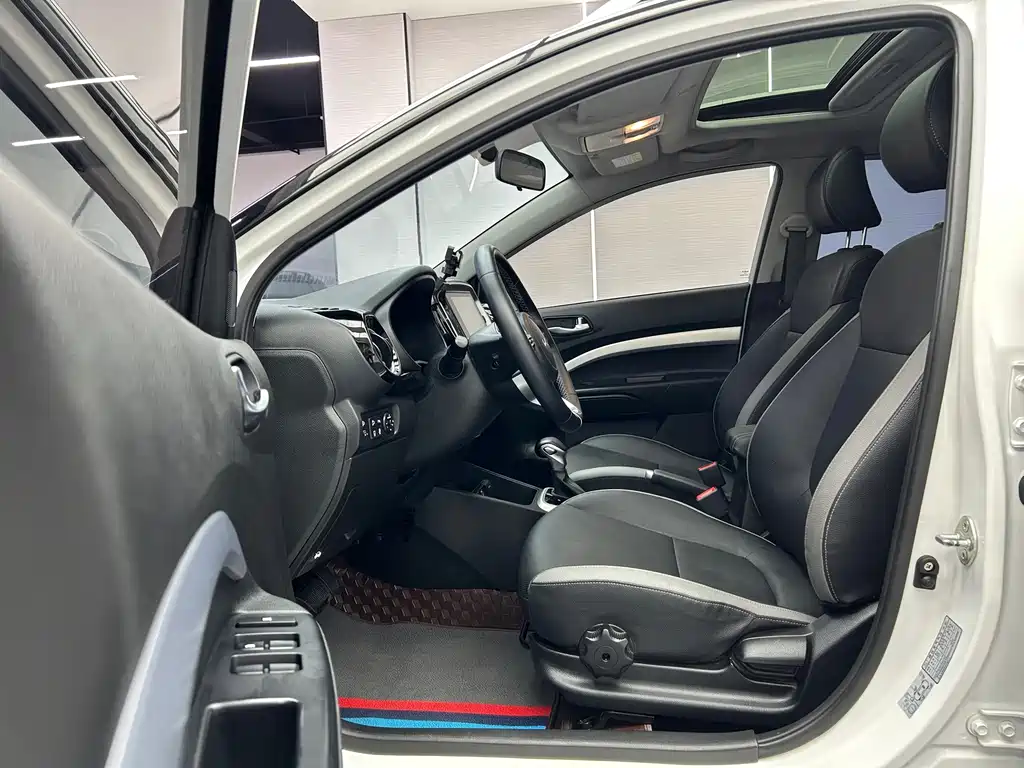 Kia KX1 2022 — фото 9