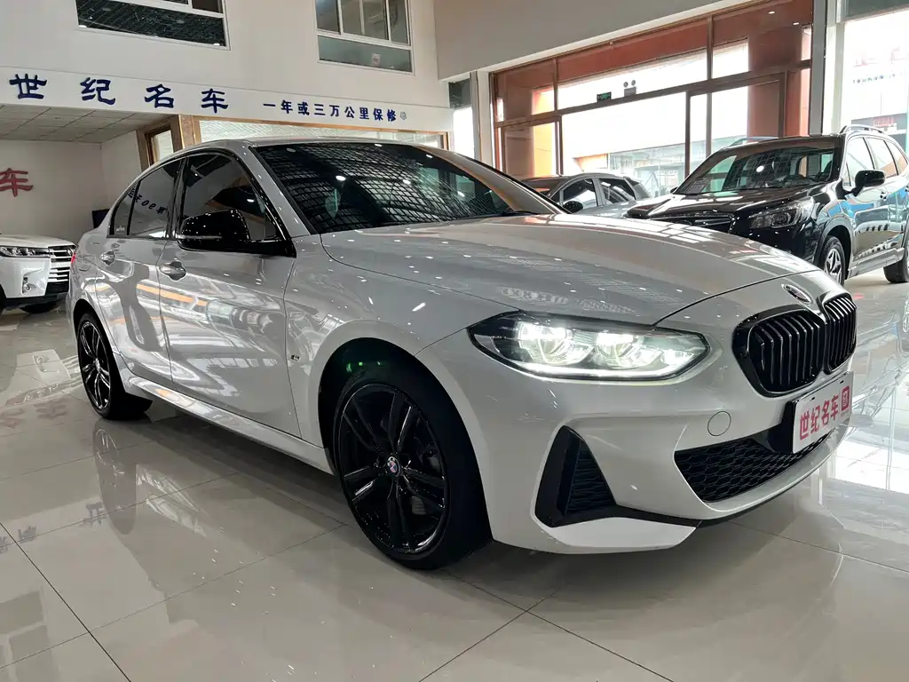 BMW 1 Series 2022