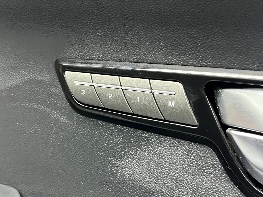 Land Rover Range Rover Evoque 2015 — фото 13