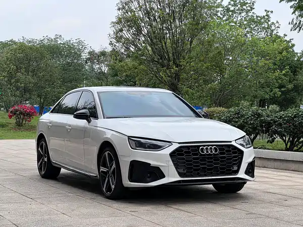 Audi A4L 2025