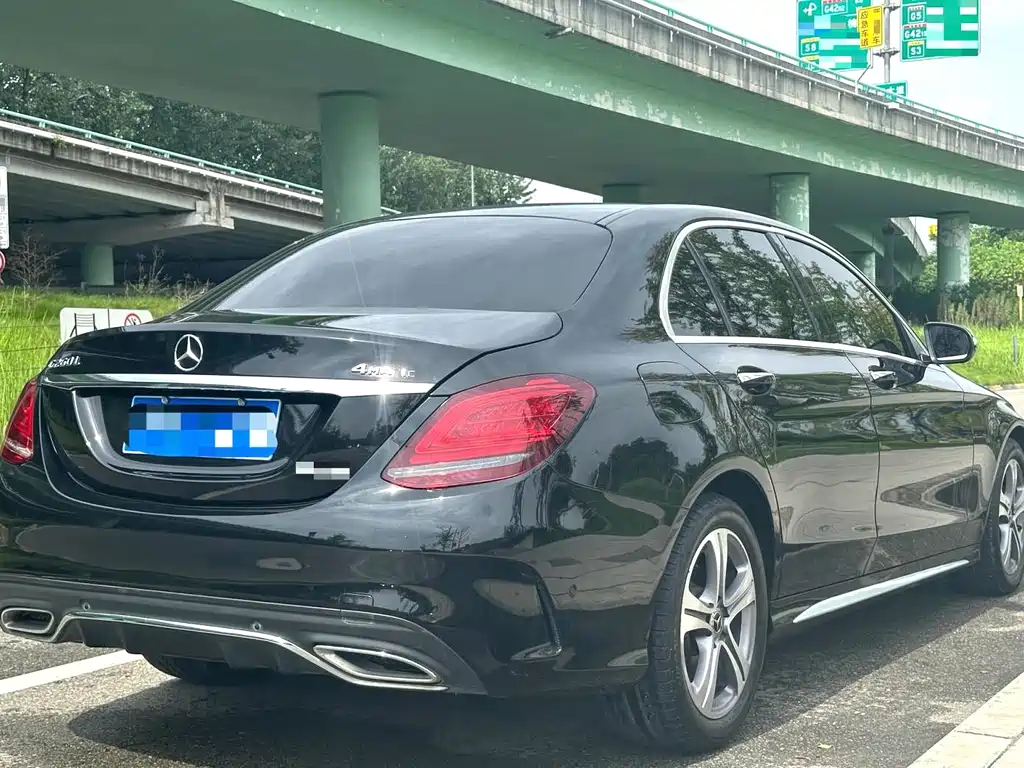 Mercedes-Benz C-Class 2019 — фото 8