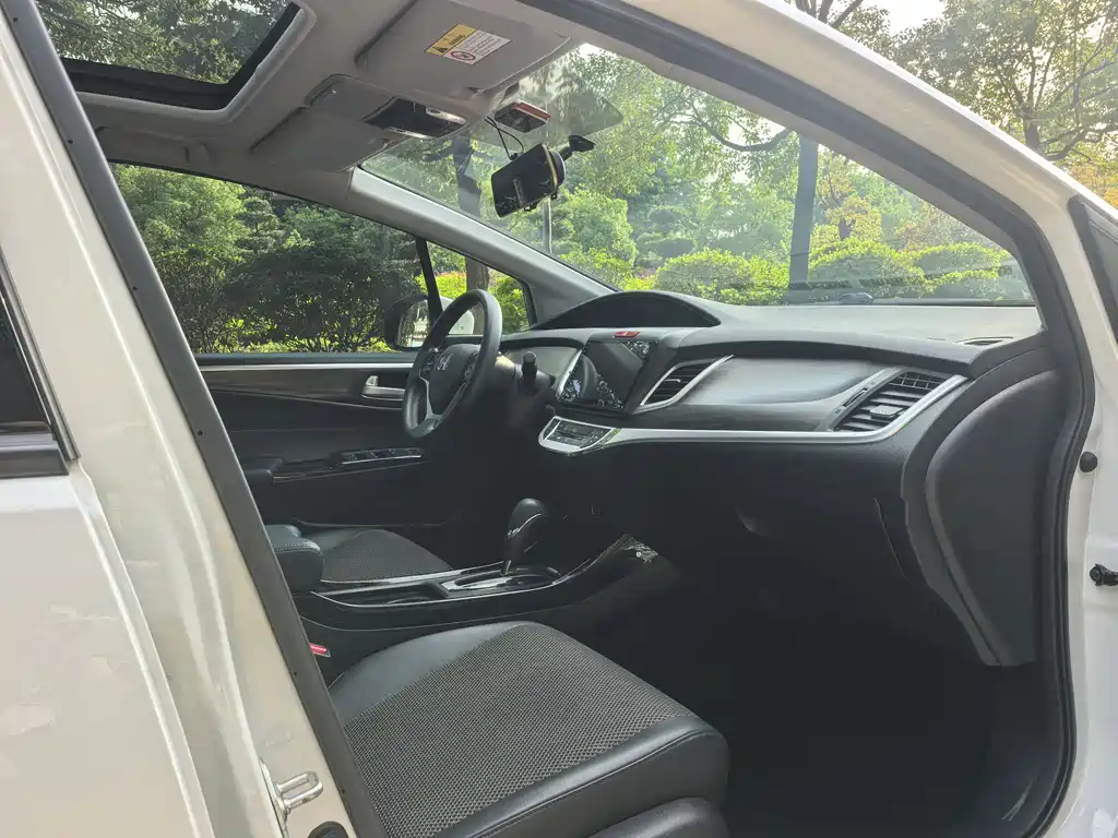 Honda Jade 2019 — фото 12