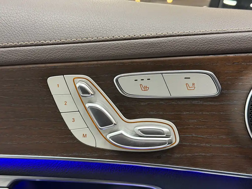 Mercedes-Benz GLC 2021 — фото 11