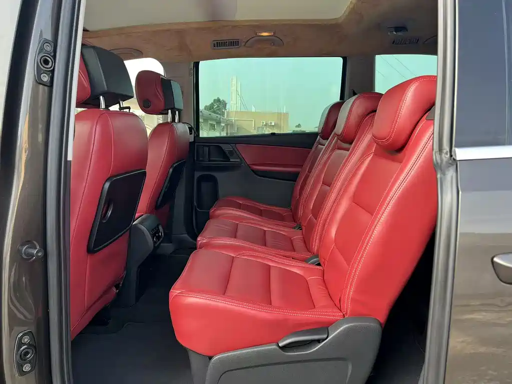 Volkswagen Sharan 2016 — фото 14