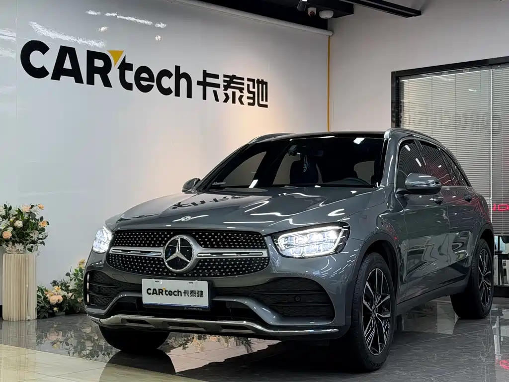 Mercedes-Benz GLC 2021 — фото 1