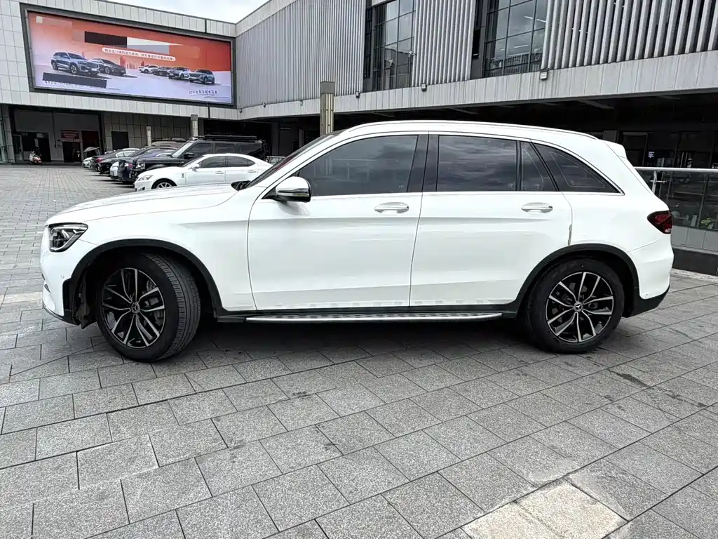 Mercedes-Benz GLC 2020 — фото 9