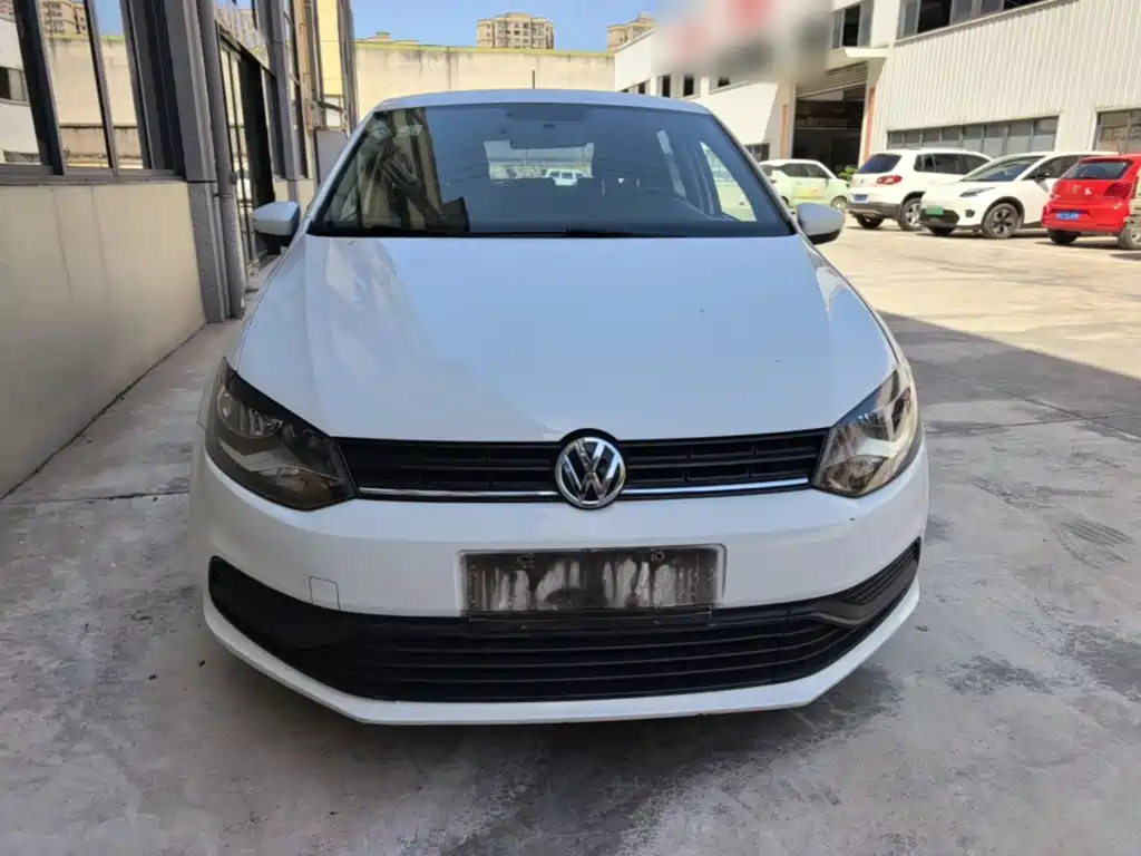 Volkswagen Polo 2015