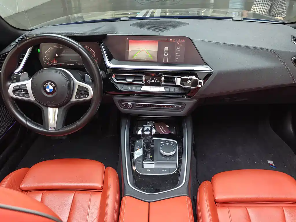 BMW Z4 2020 — фото 7