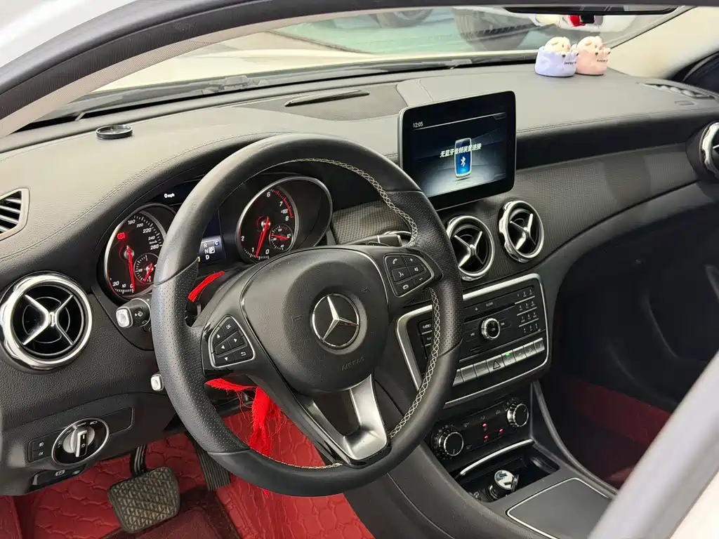 Mercedes-Benz GLA 2017 — фото 10