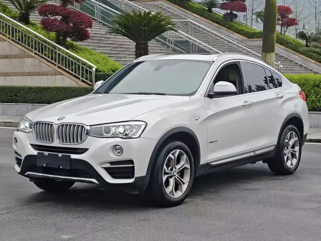 BMW X4 2017 — фото 1