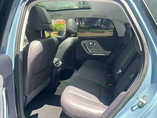 Leapmotor B01 2025