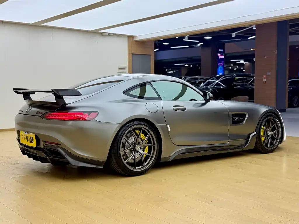 Mercedes-Benz AMG GT 2016 — фото 10