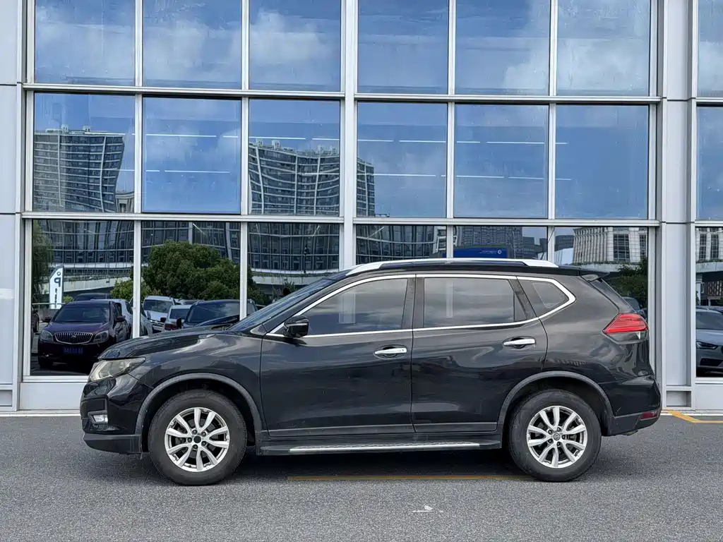 Nissan X-Trail 2020 — фото 3
