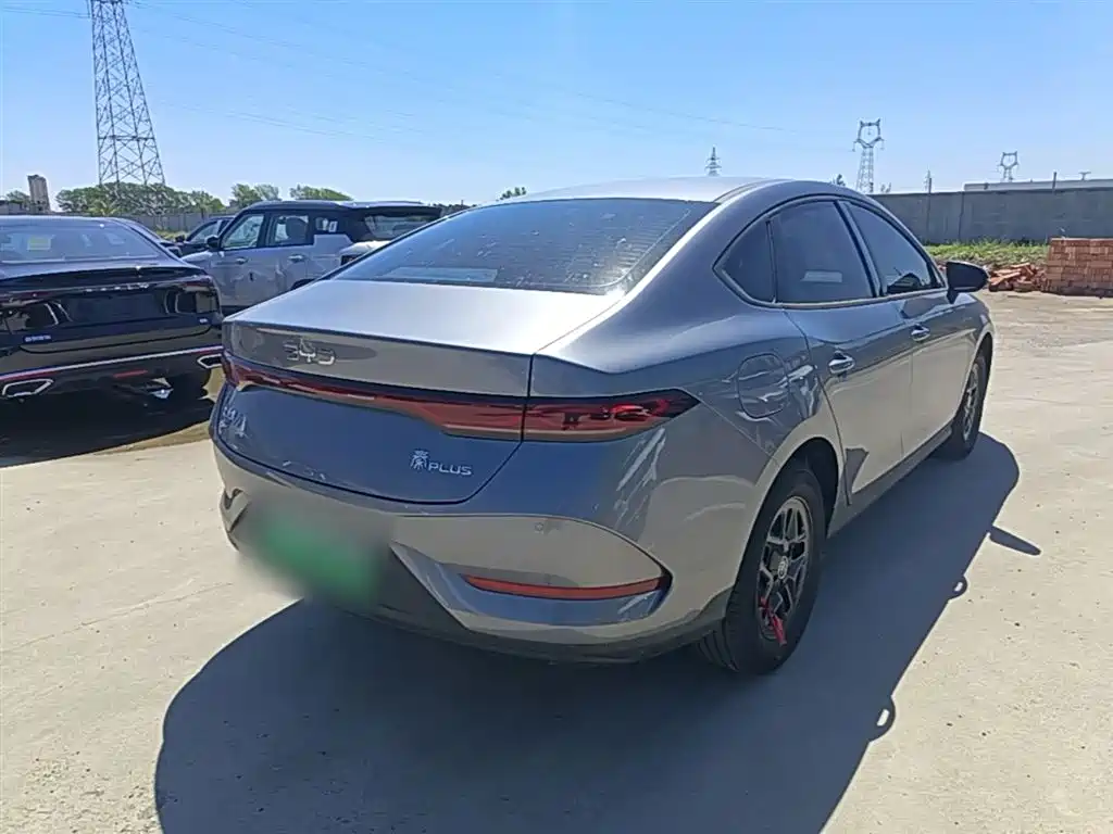 BYD Qin PLUS 2025 — фото 7