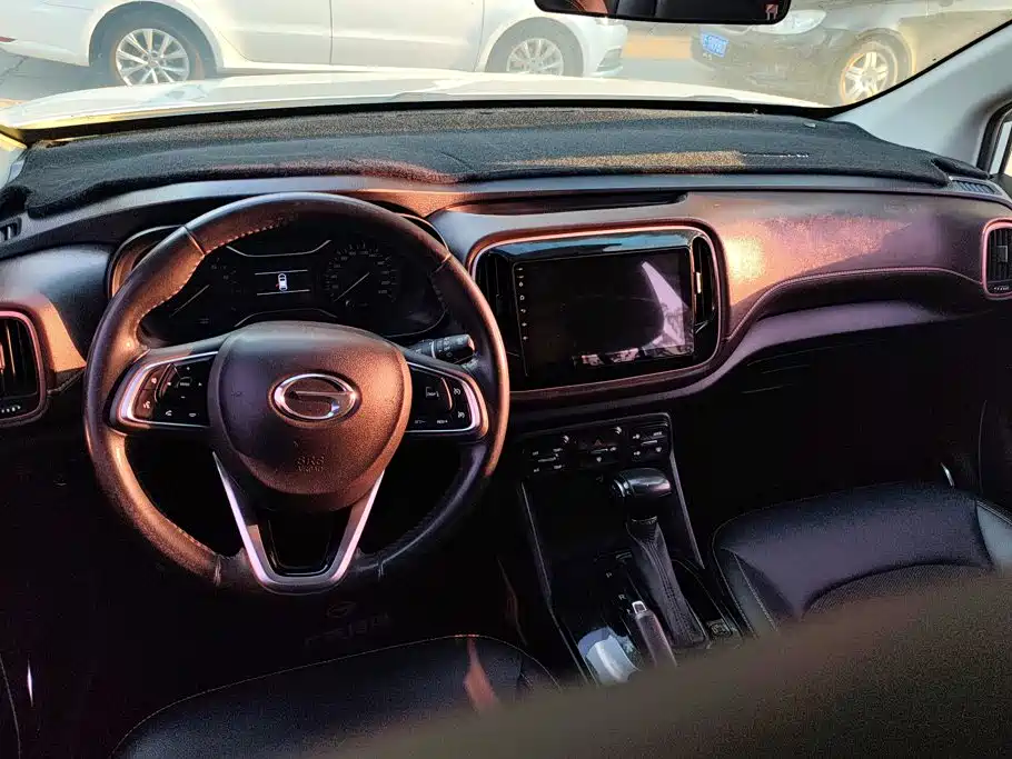 GAC Trumpchi GS3 2019 — фото 12