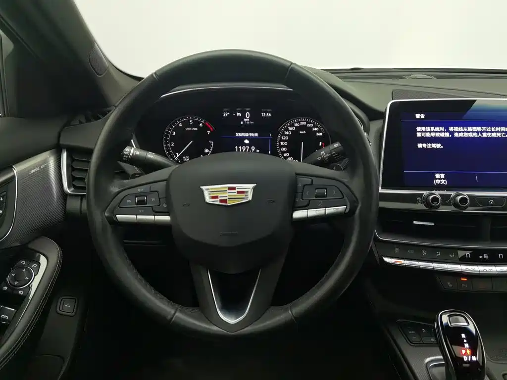 Cadillac CT5 2021 — фото 11
