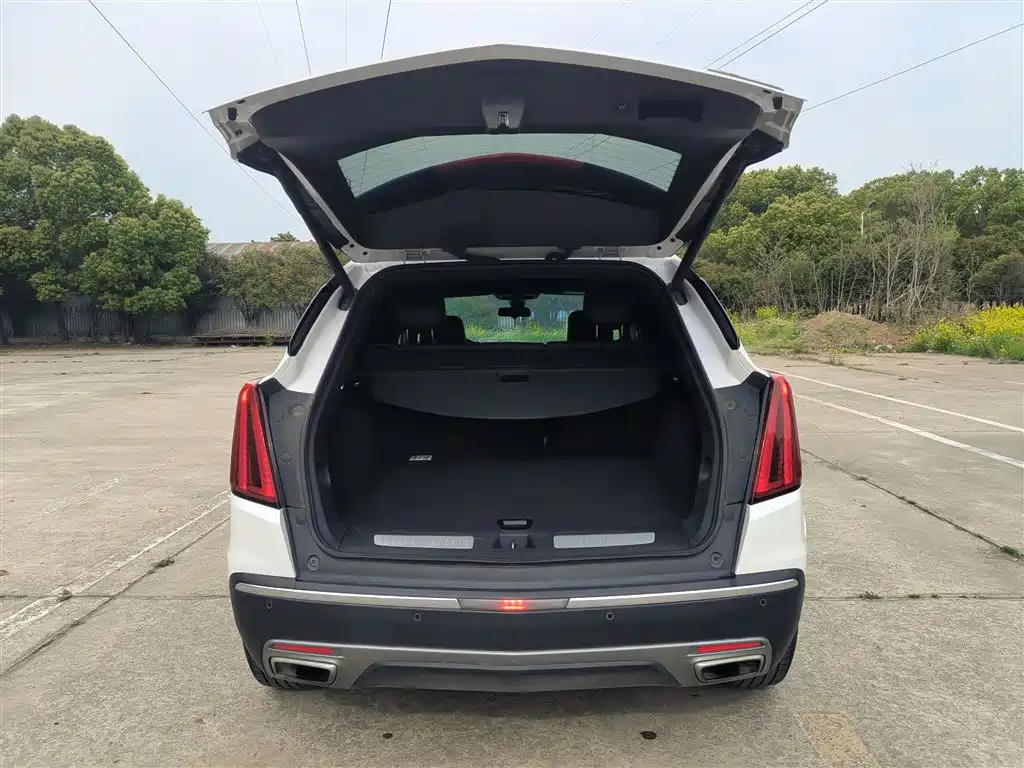 Cadillac XT5 2019 — фото 19