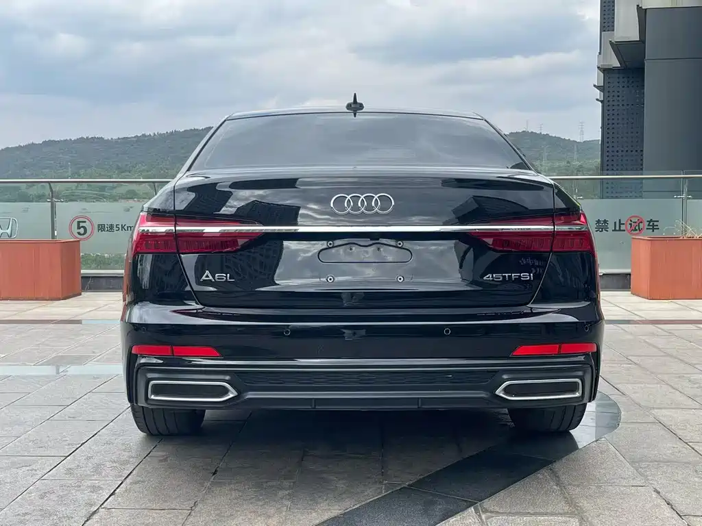 Audi A6L 2022 — фото 8