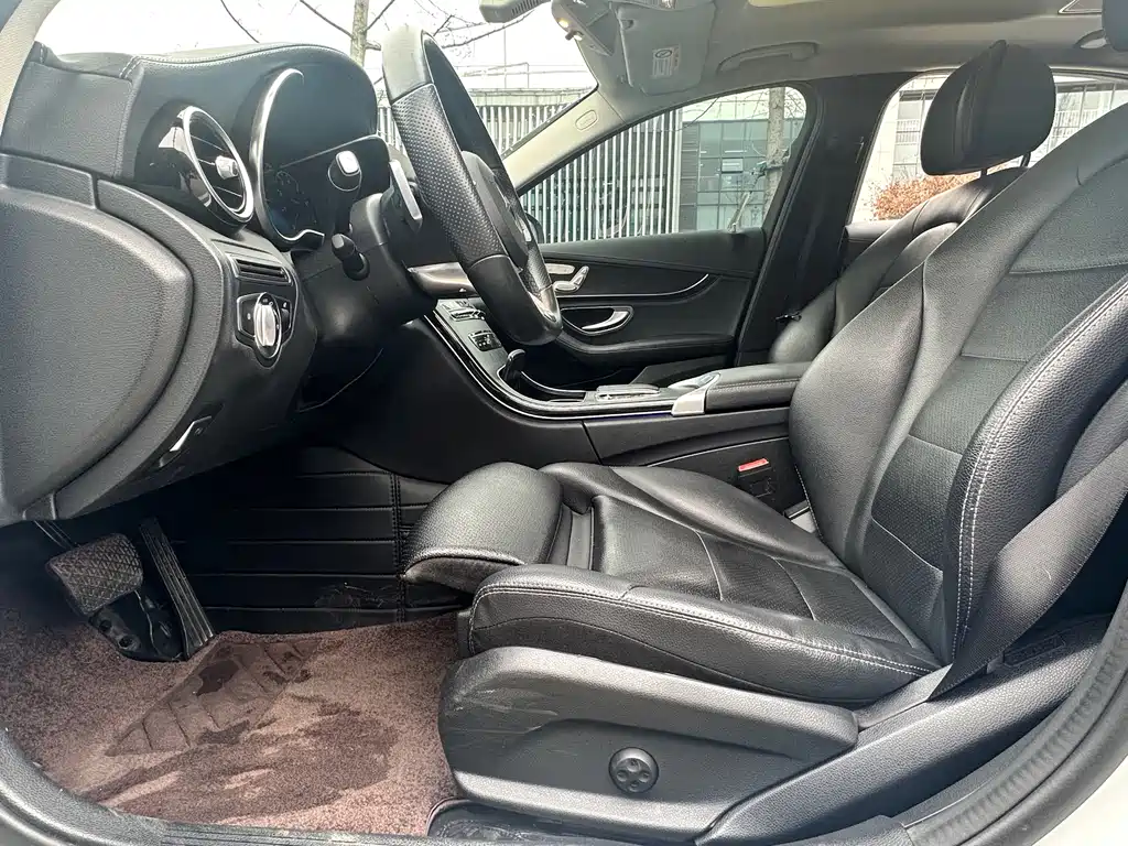 Mercedes-Benz C-Class 2020 — фото 11
