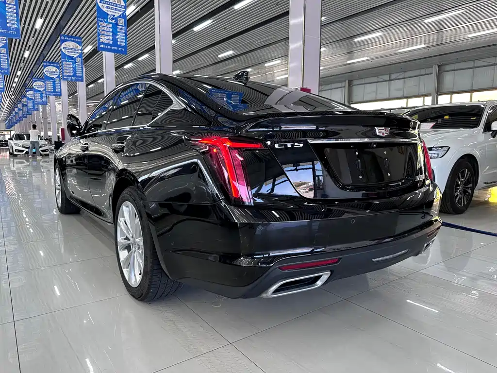 Cadillac CT5 2023 — фото 4