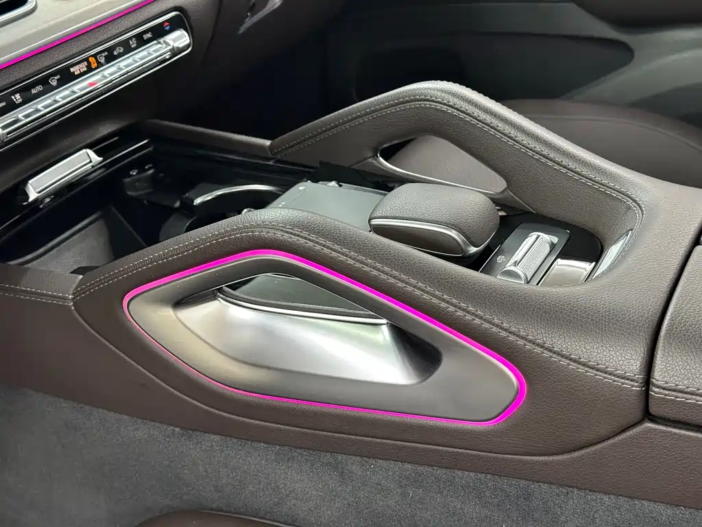 Mercedes-Benz GLE 2020 — фото 19