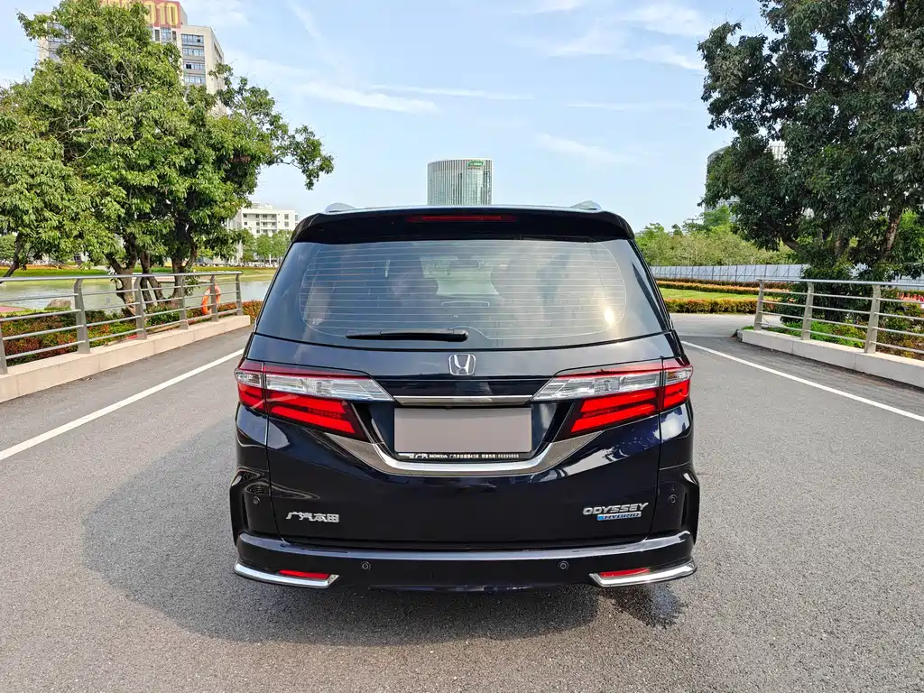 Honda Odyssey 2020 — фото 6