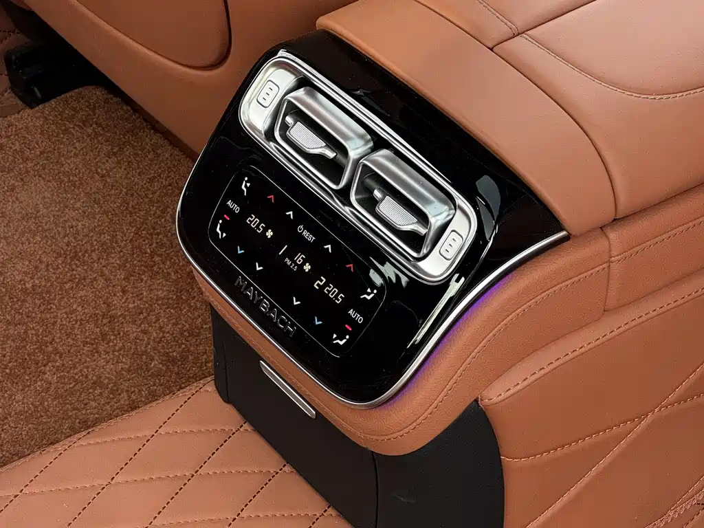 Mercedes-Benz S-Class 2024 — фото 18
