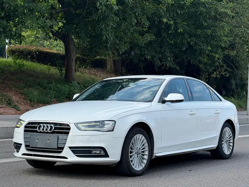 Audi A4L 2015 — фото 3