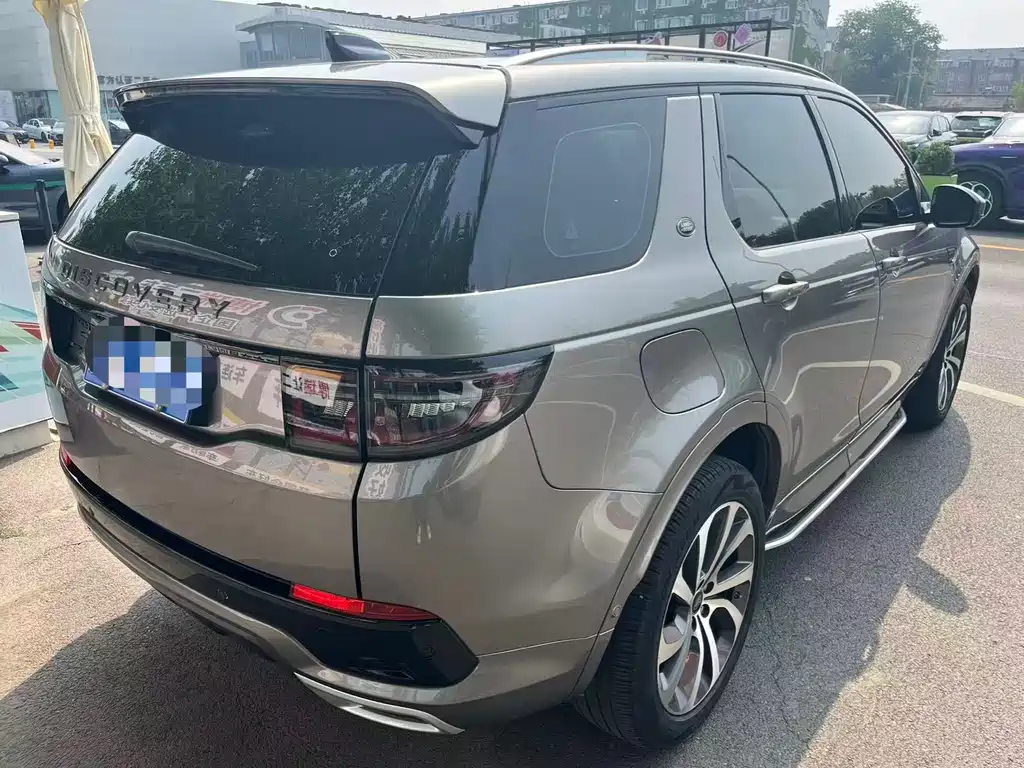 Land Rover Discovery Sport 2021 — фото 18