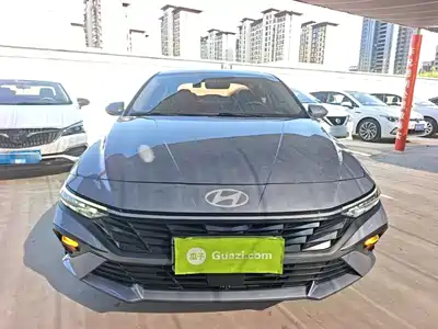 Hyundai Elantra 2024