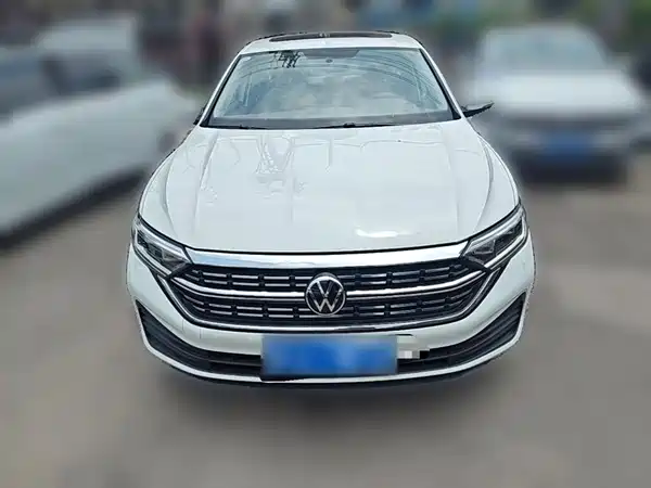 Volkswagen Sagitar 2025
