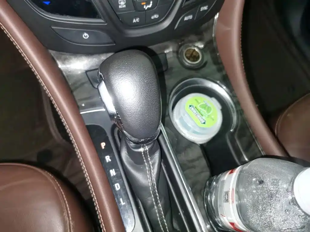 Buick Envision Plus 2015 — фото 10