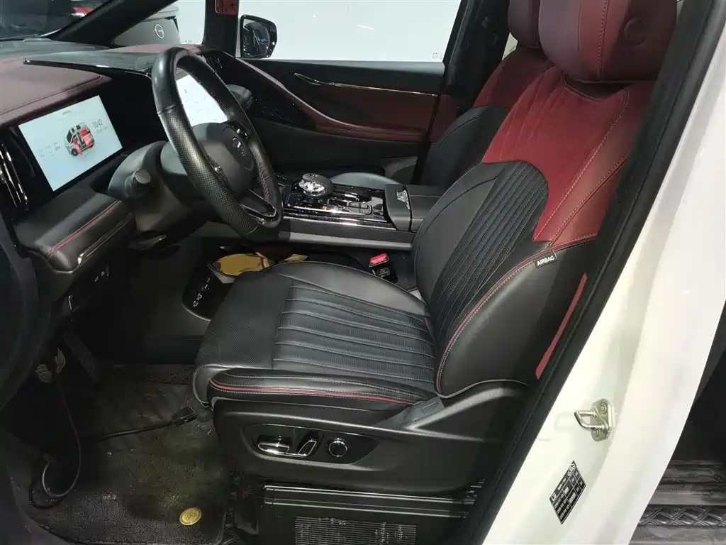 GAC Motor Trumpchi M8 2023 — фото 15