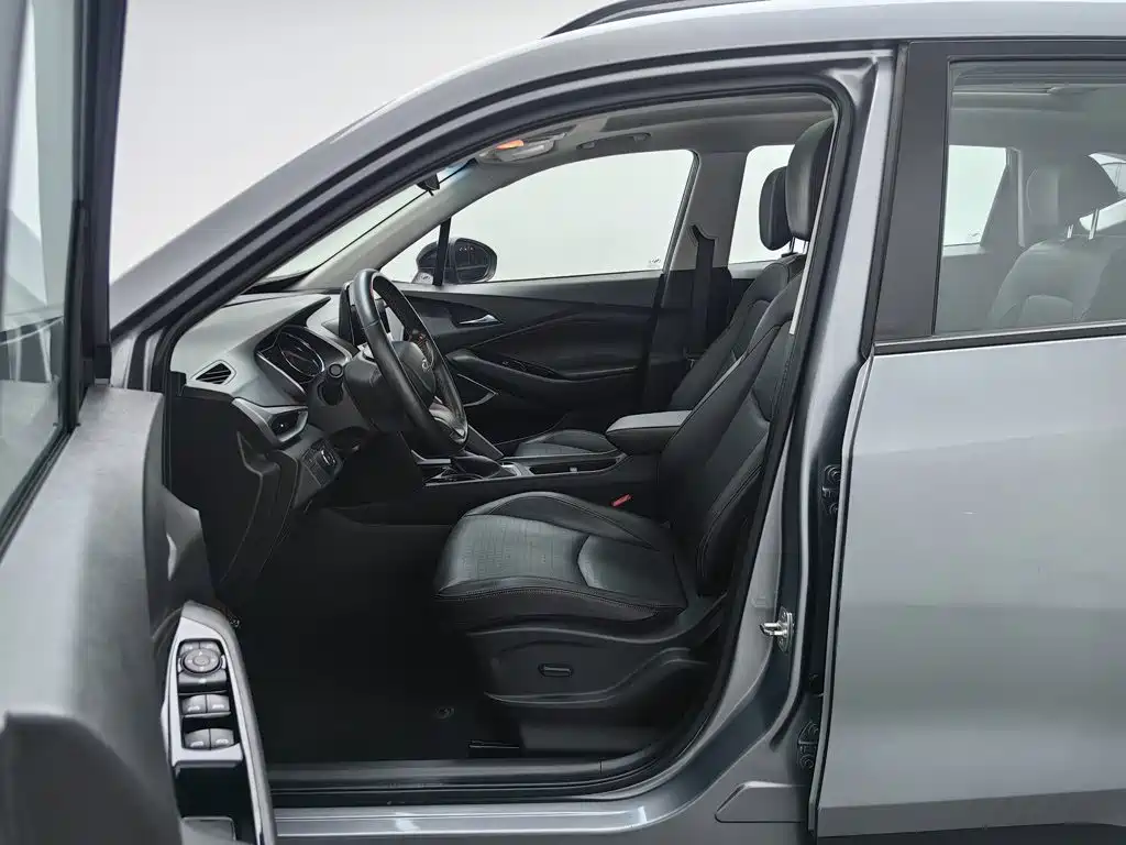 Chevrolet Orlando 2019 — фото 10