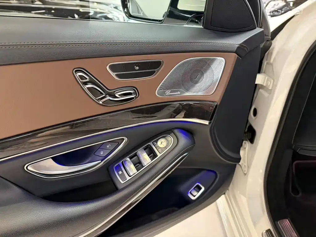 Mercedes-Benz S-Class 2017 — фото 13
