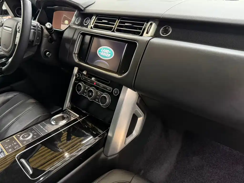 Land Rover Range Rover 2013 — фото 16