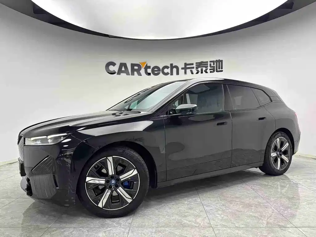 BMW iX 2023