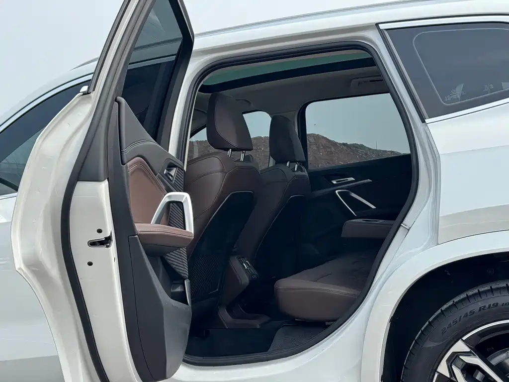 BMW X1 2023 — фото 12