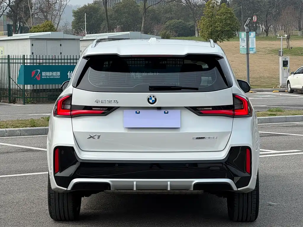 BMW X1 2023 — фото 17