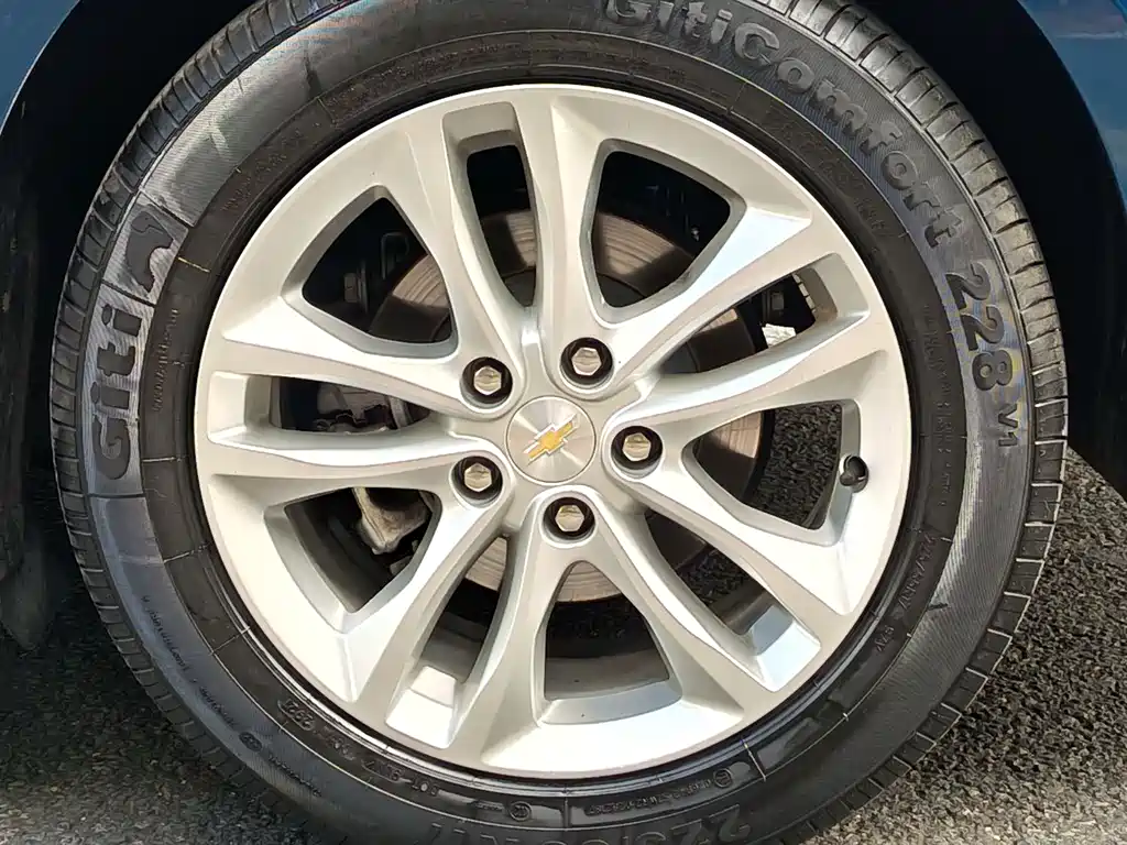 Chevrolet Malibu XL 2017 — фото 19