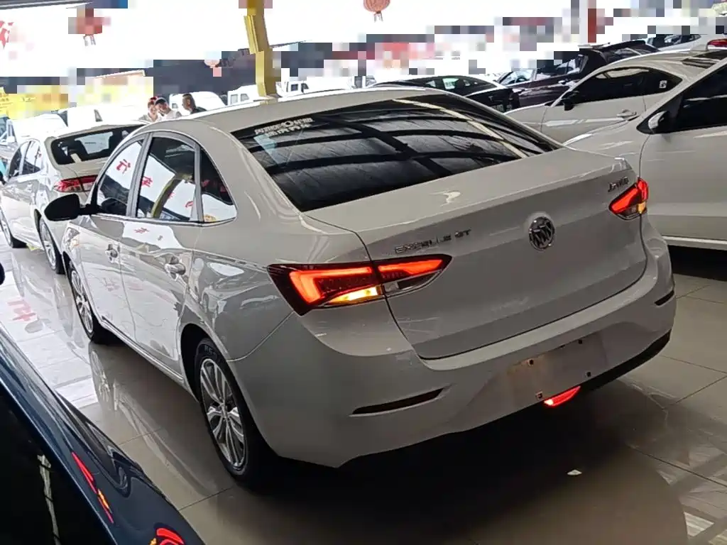 Buick Excelle 2021
