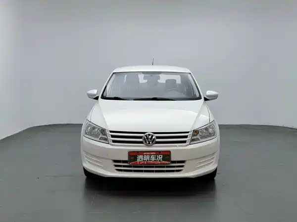 Volkswagen Santana 2014