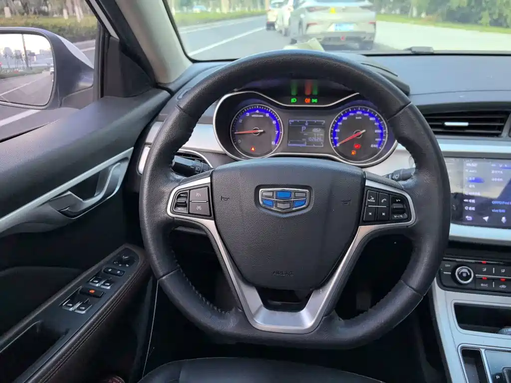 Geely Vision 2018 — фото 13
