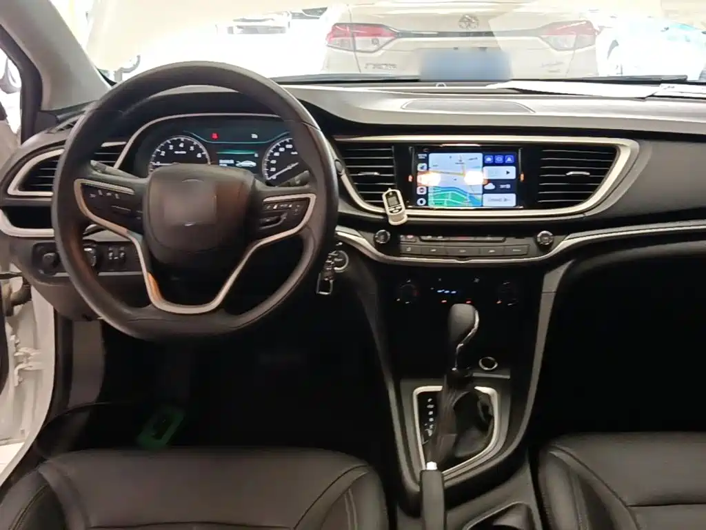 Buick Excelle 2021 — фото 10