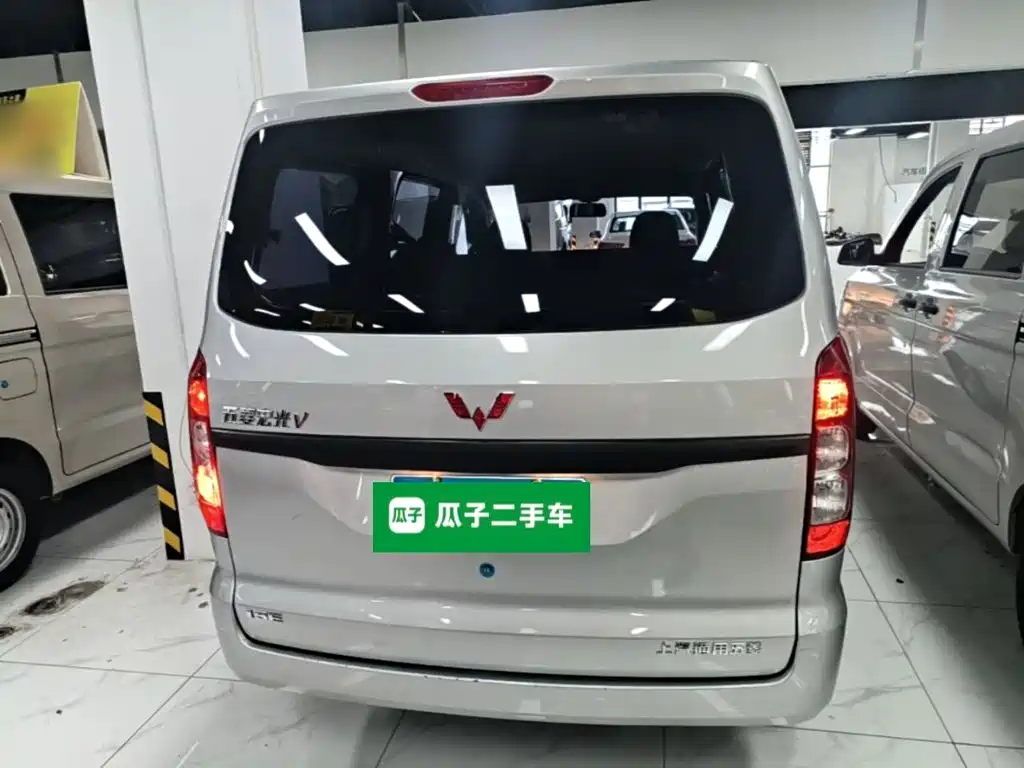 Wuling Hongguang V 2025 — фото 6