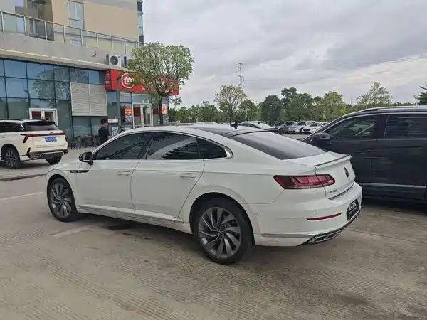 Volkswagen CC 2024