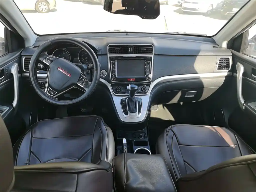 Haval H6 2015 — фото 15